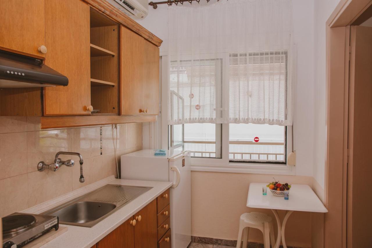 Apartments Tania Paralia Dionysiou Exterior foto